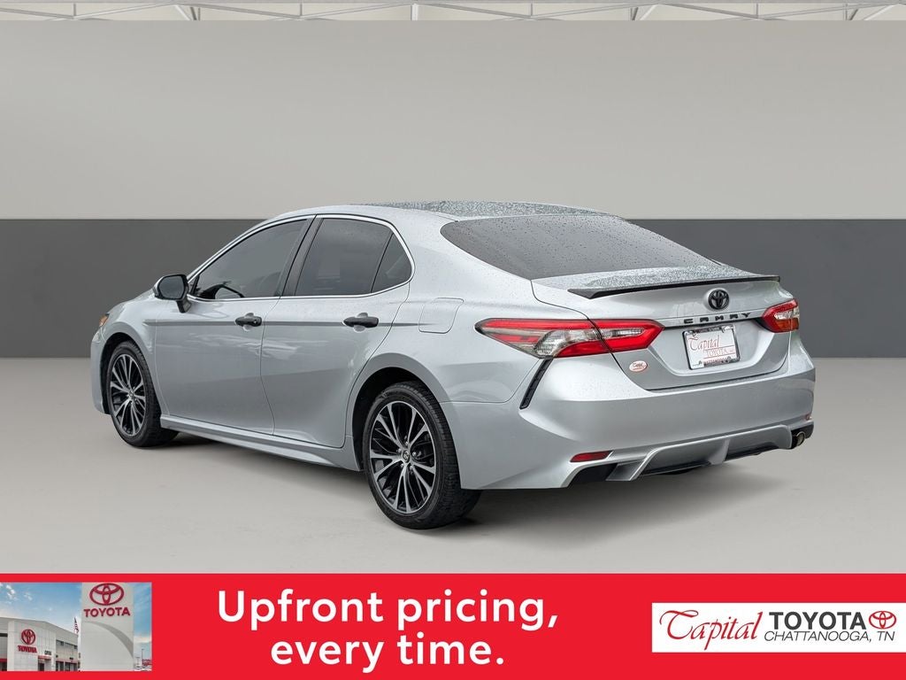 2018 Toyota Camry SE