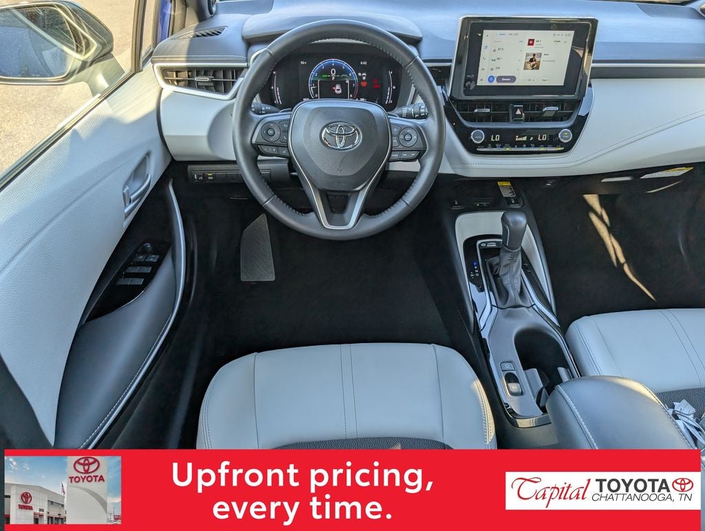 2025 Toyota Corolla Hatchback XSE