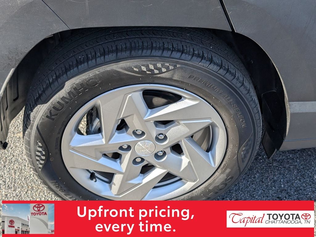 2024 Hyundai Kona SE