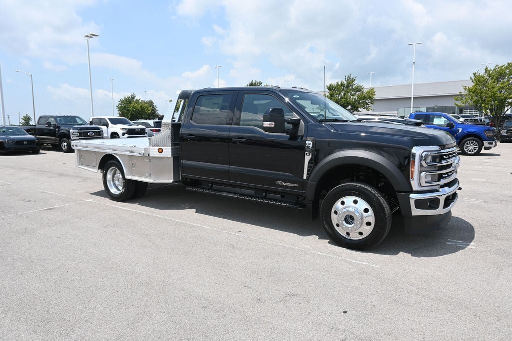 2026 Ford F-550SD DRW