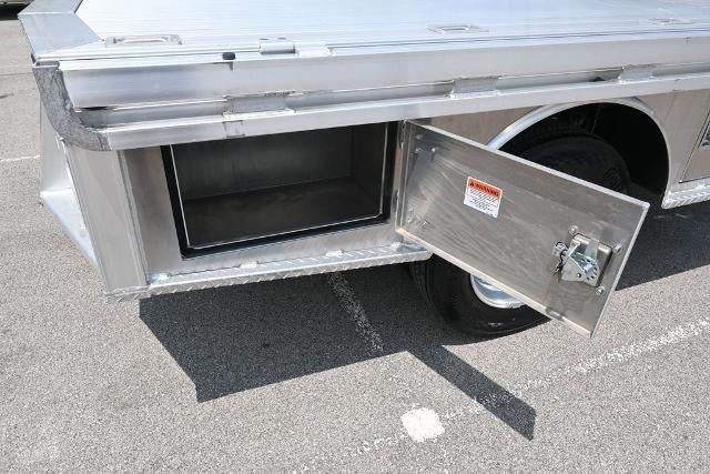 2026 Ford F-550SD Lariat DRW