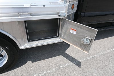2026 Ford F-550SD Lariat DRW