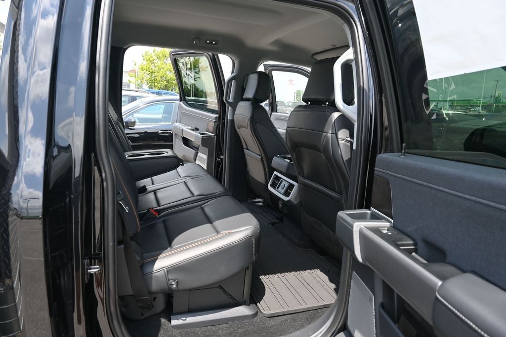 2026 Ford F-550SD Lariat DRW