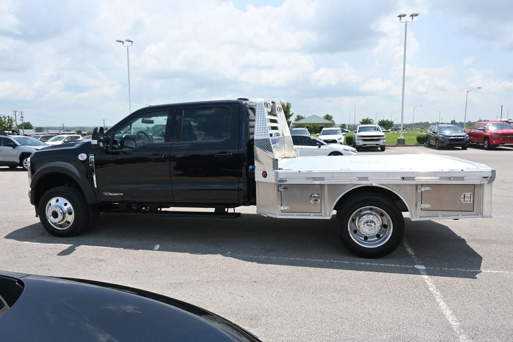 2026 Ford F-550SD Lariat DRW