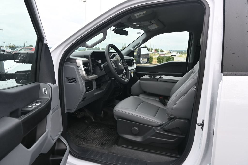 2026 Ford F-350SD XL DRW