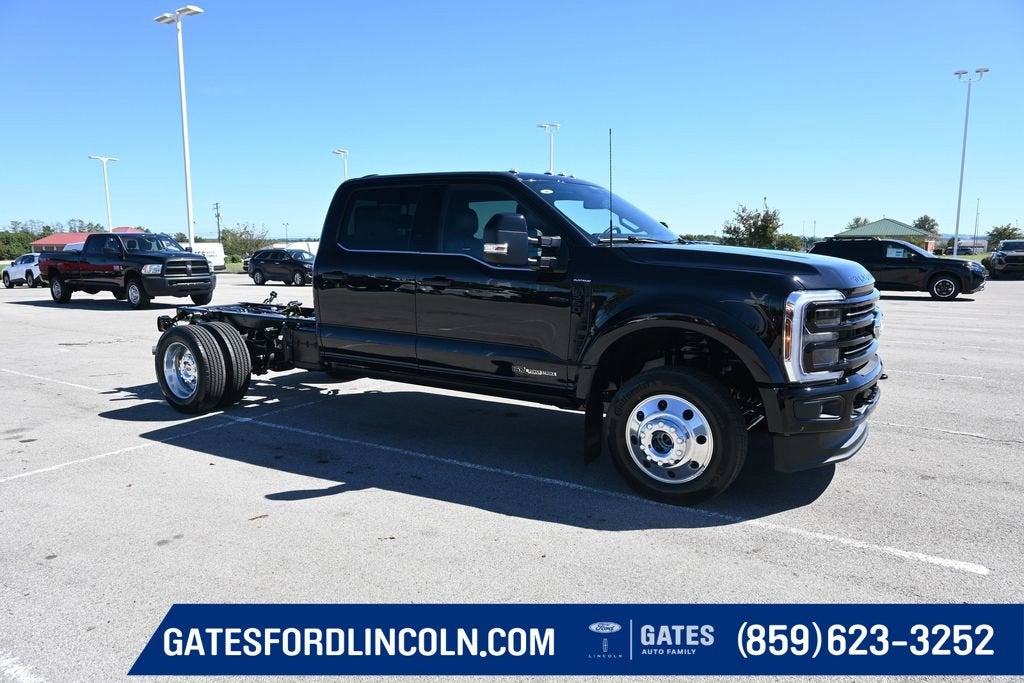 2027 Ford F-550SD DRW