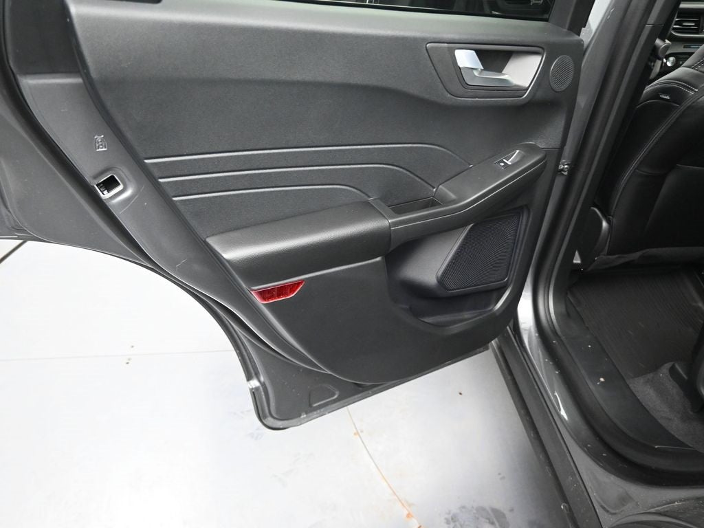 2026 Ford Escape Platinum