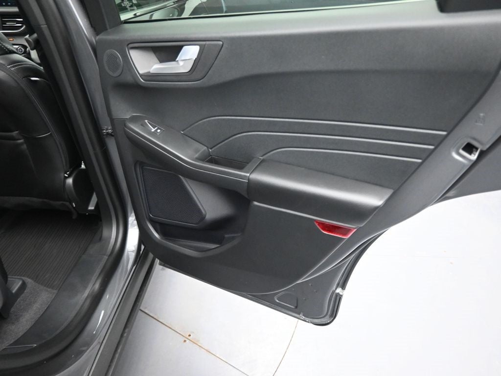 2026 Ford Escape Platinum