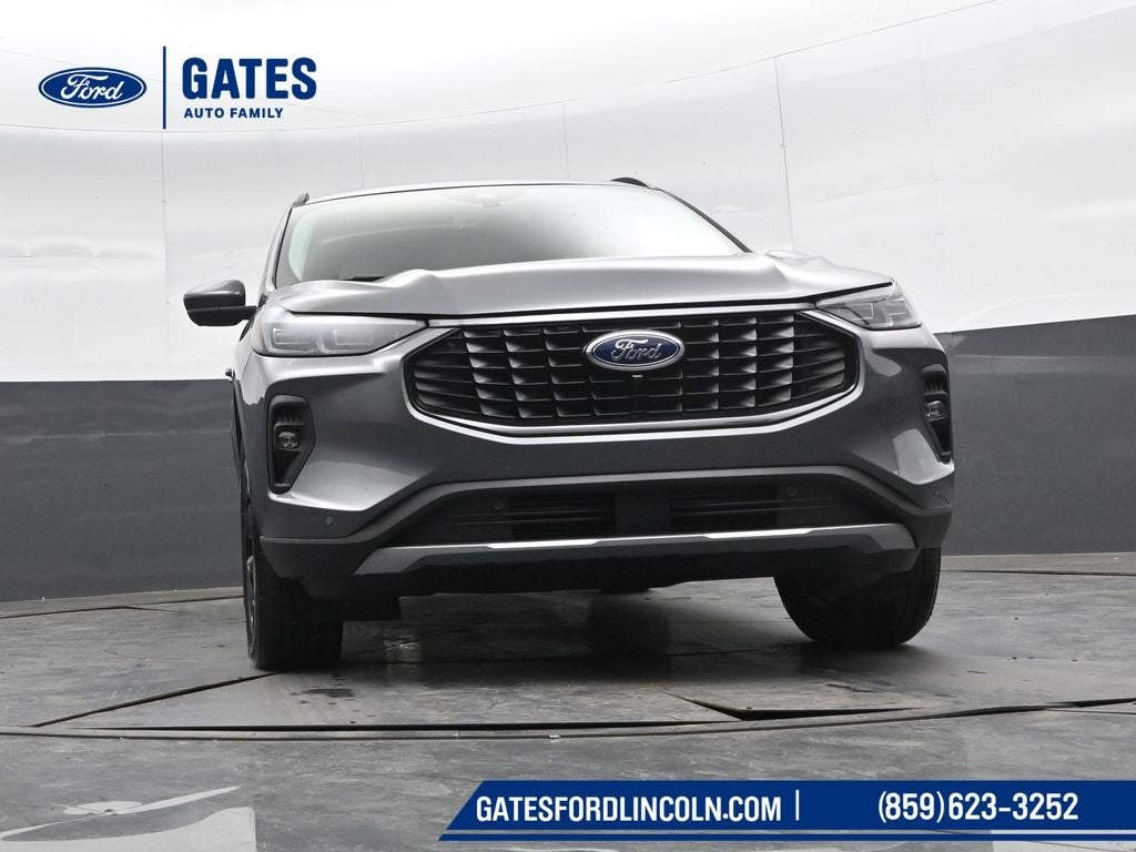 2026 Ford Escape Platinum