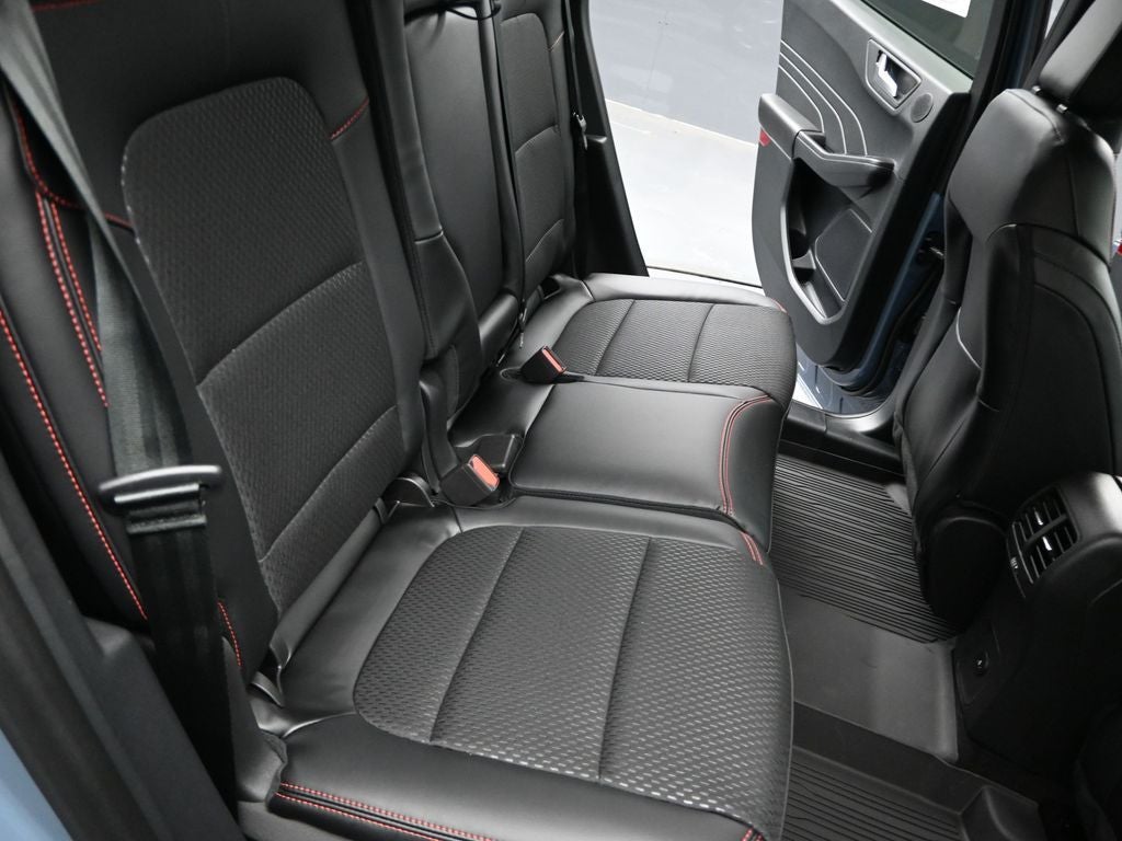 2026 Ford Escape Hybrid ST-Line Select