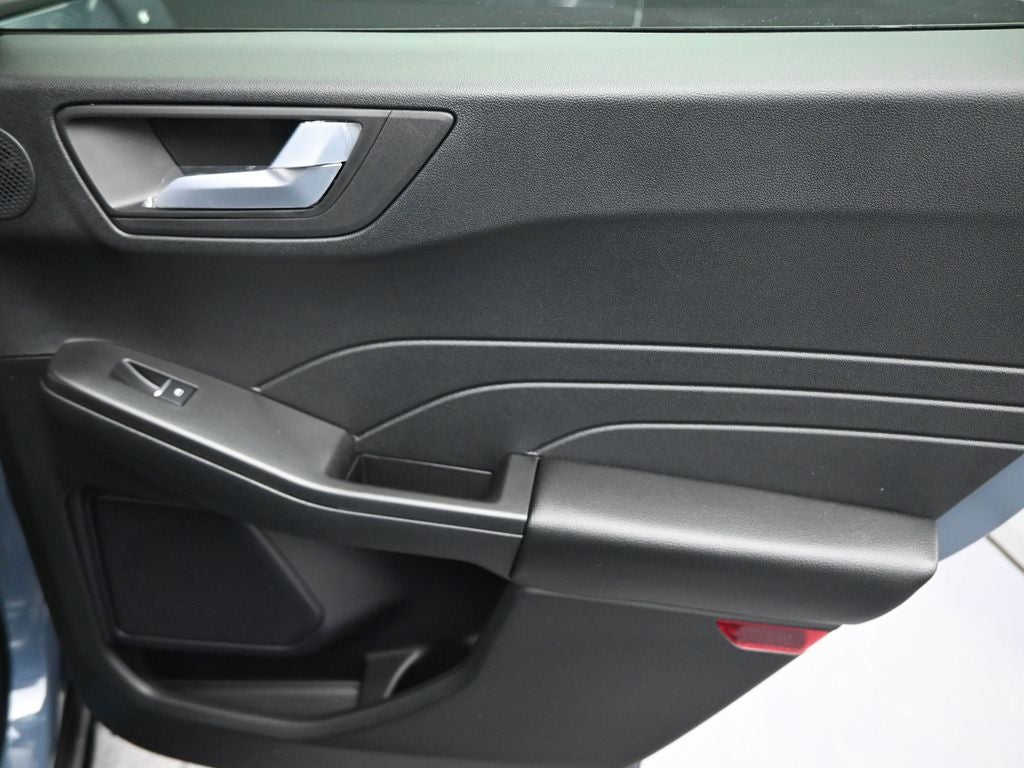 2026 Ford Escape Hybrid ST-Line Select