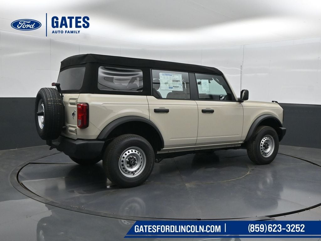 2026 Ford Bronco Base