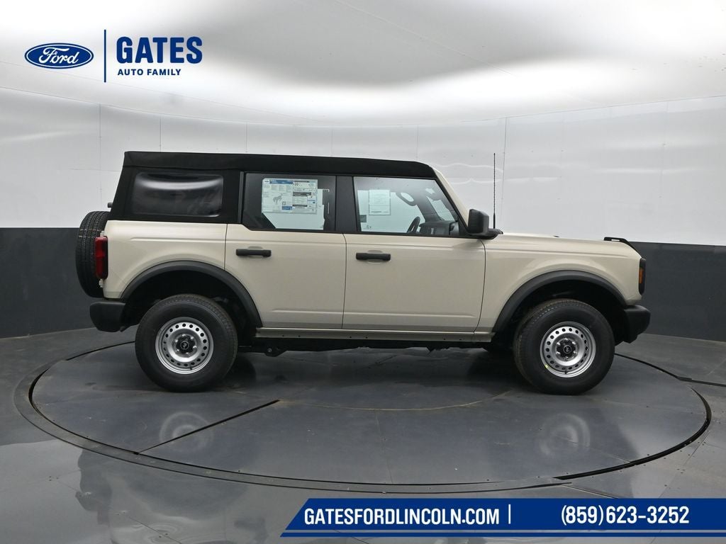 2026 Ford Bronco Base