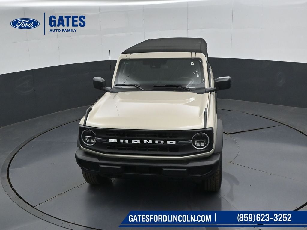 2026 Ford Bronco Base
