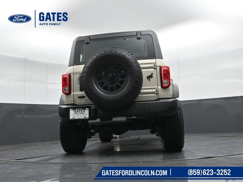 2025 Ford Bronco Base