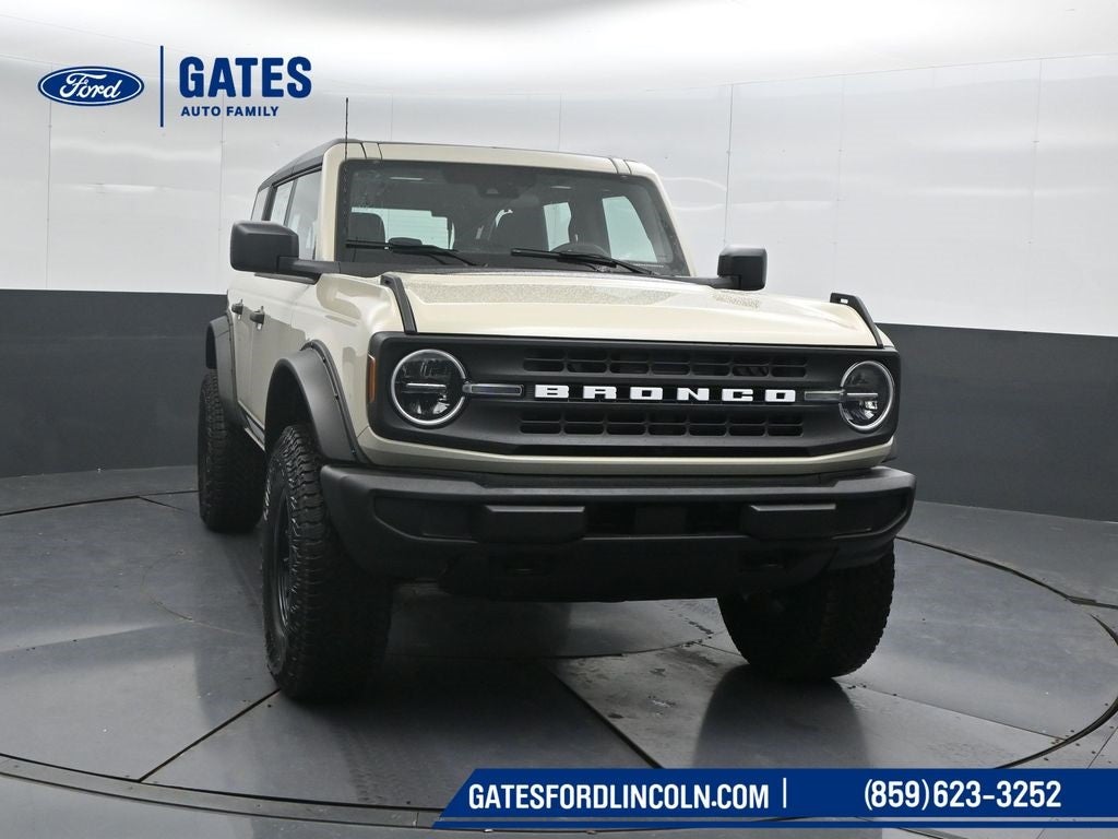 2025 Ford Bronco Base