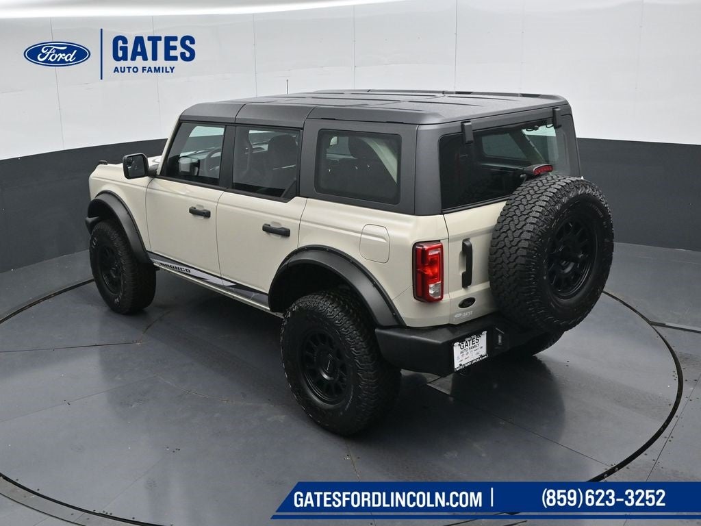 2025 Ford Bronco Base