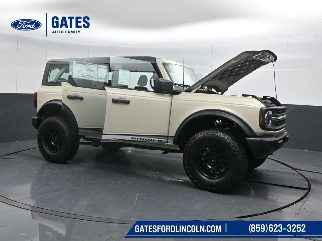 2025 Ford Bronco Base