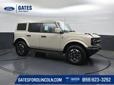2026 Ford Bronco Outer Banks
