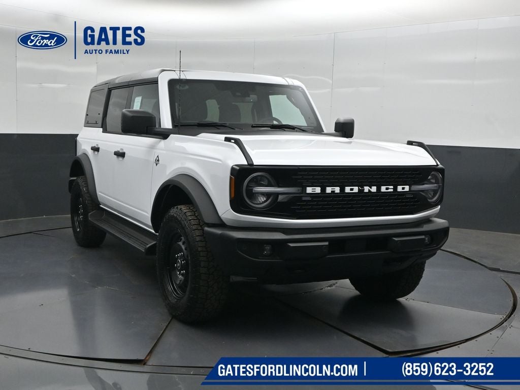 2026 Ford Bronco Outer Banks