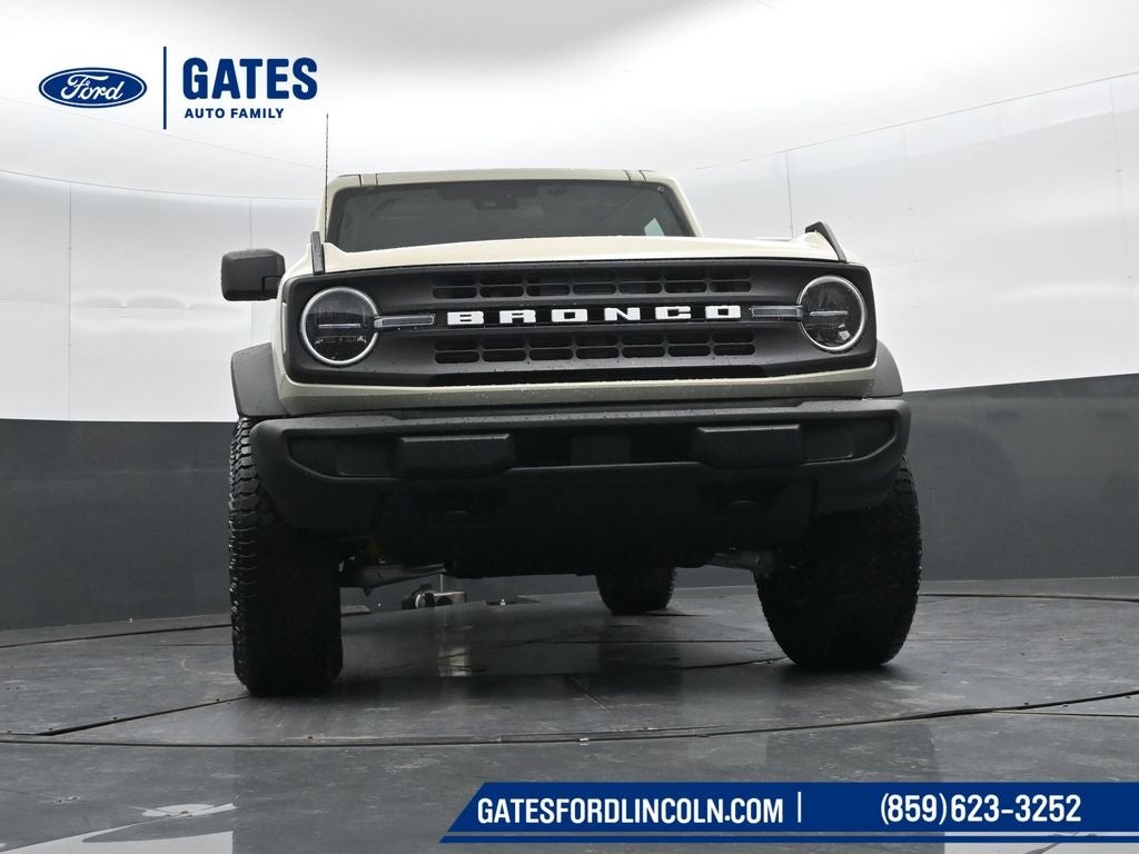 2025 Ford Bronco Base