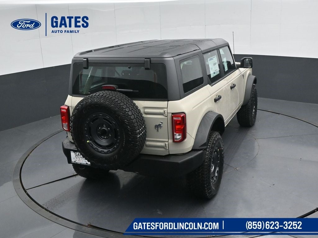 2025 Ford Bronco Base