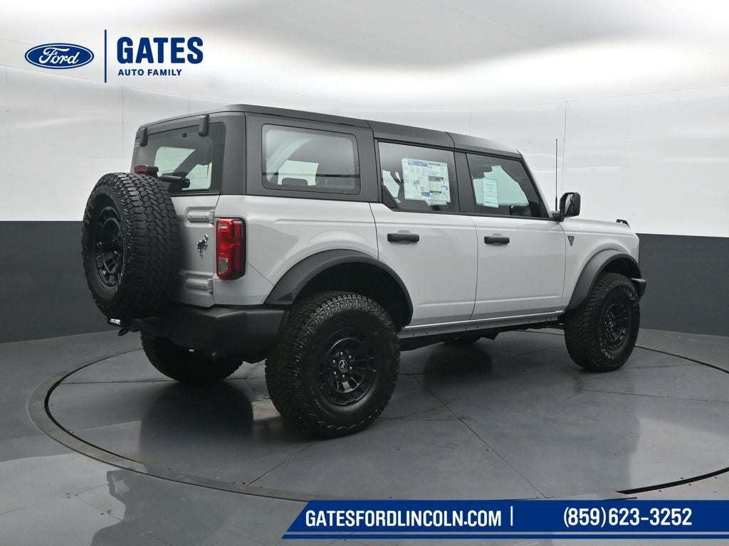 2026 Ford Bronco Base