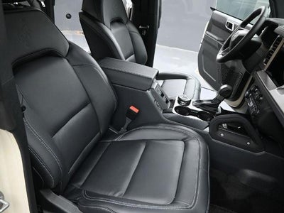 2025 Ford Bronco Outer Banks®