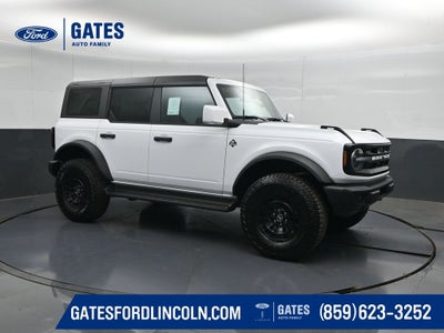 2026 Ford Bronco Outer Banks