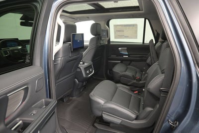 2027 Ford Expedition Max MAX Platinum
