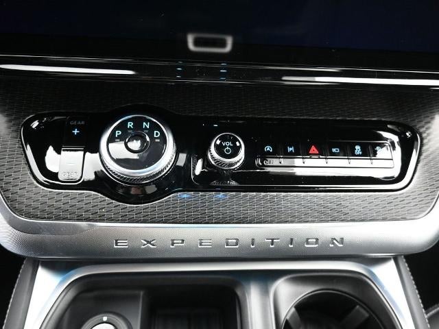 2026 Ford Expedition MAX Platinum®