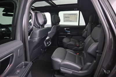 2027 Ford Expedition Max MAX Platinum