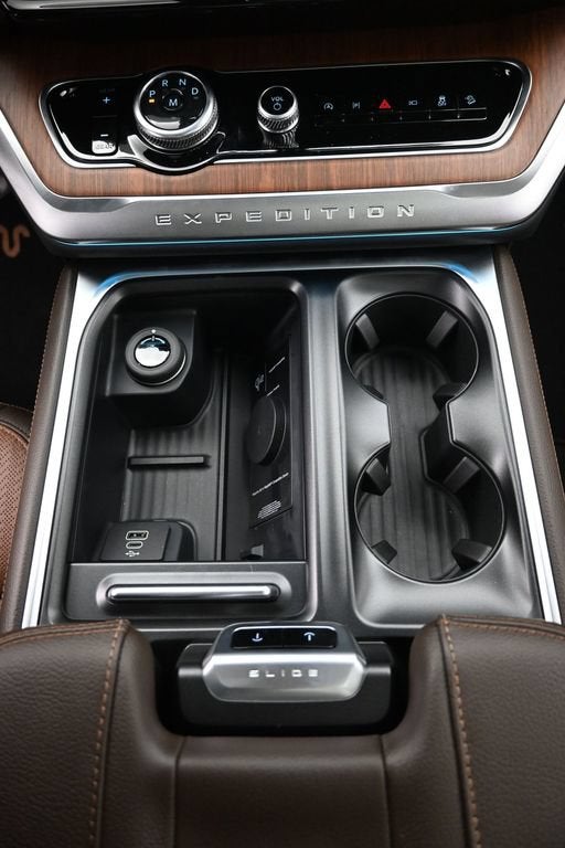 2027 Ford Expedition Max King Ranch