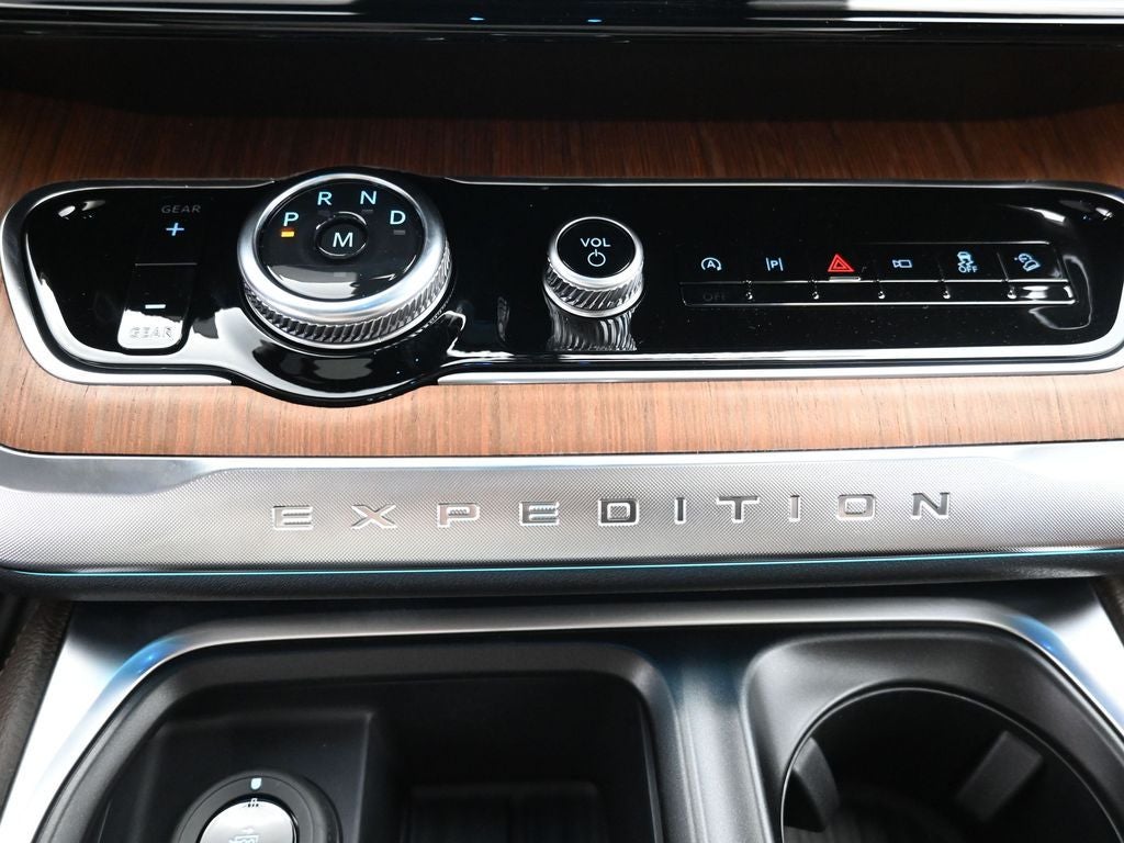 2026 Ford Expedition King Ranch