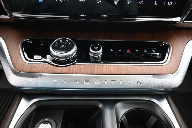 2027 Ford Expedition King Ranch®