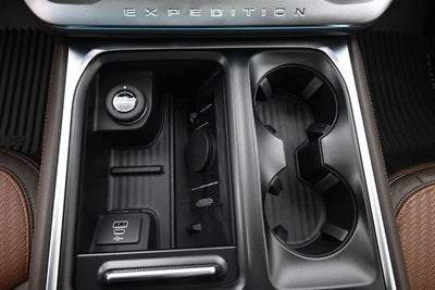 2027 Ford Expedition King Ranch®