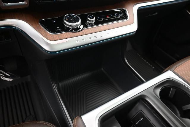 2027 Ford Expedition King Ranch®