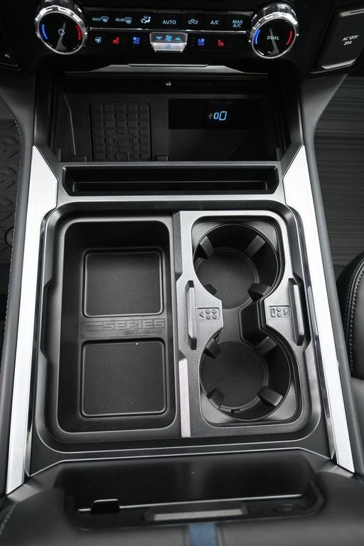 2026 Ford Super Duty F-250® Platinum®