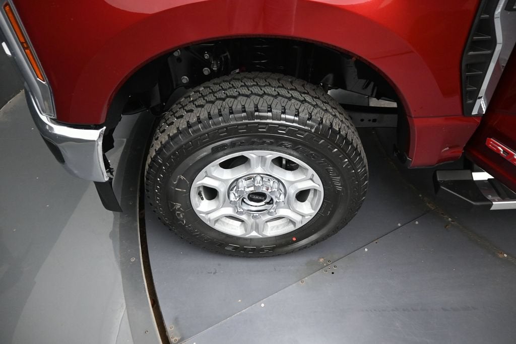 2027 Ford F-250SD F-250® XLT