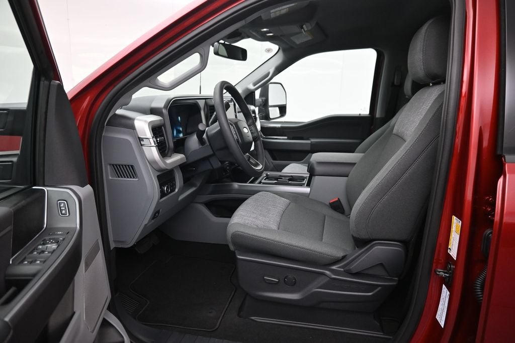2027 Ford F-250SD F-250® XLT