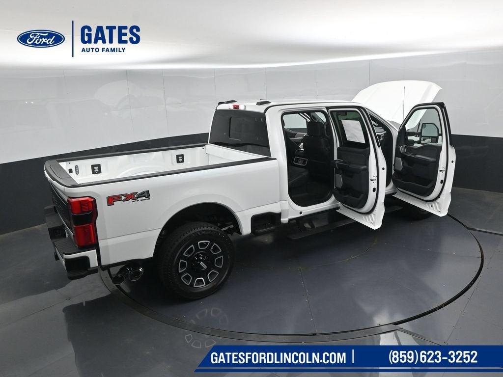 2027 Ford F-350SD Platinum