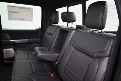 2027 Ford F-350SD Platinum DRW