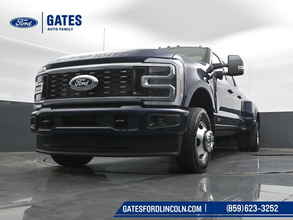 2027 Ford F-350SD Platinum DRW