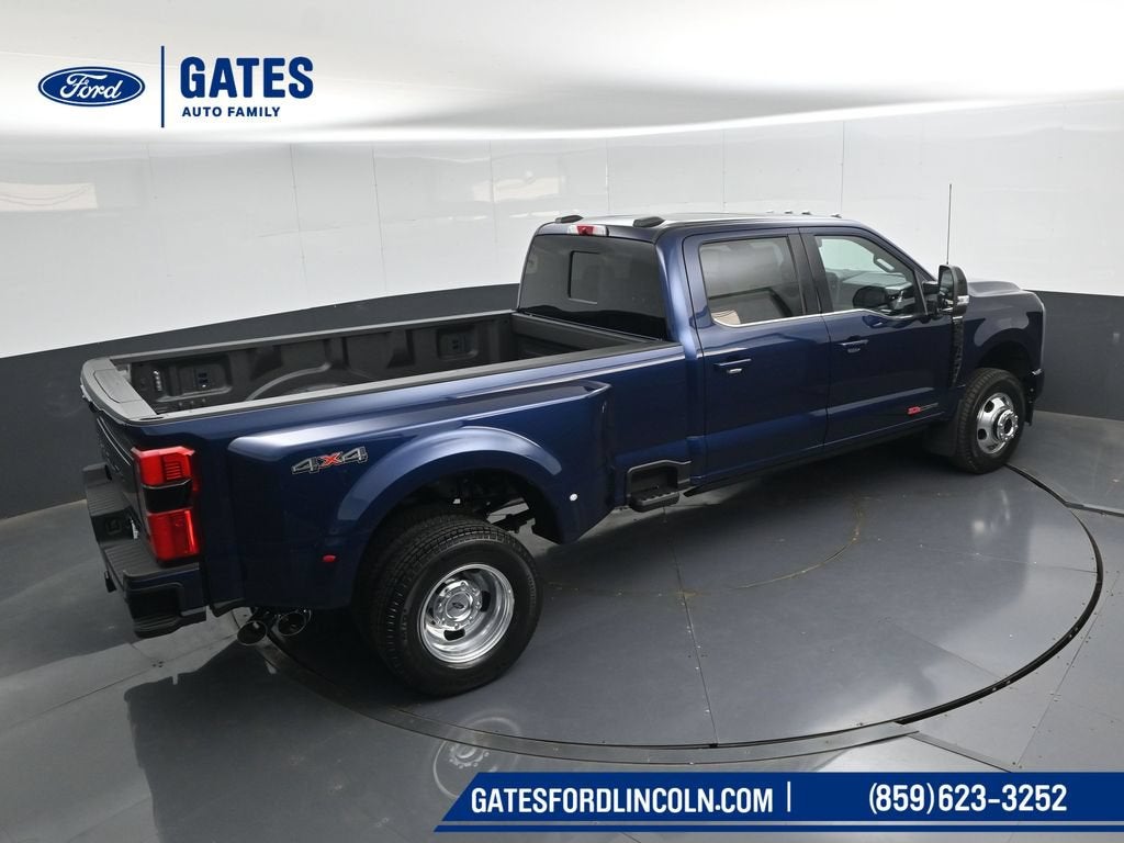 2027 Ford F-350SD Platinum DRW