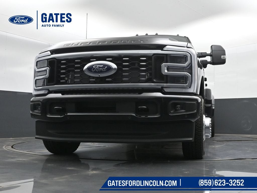 2026 Ford F-350SD Platinum DRW