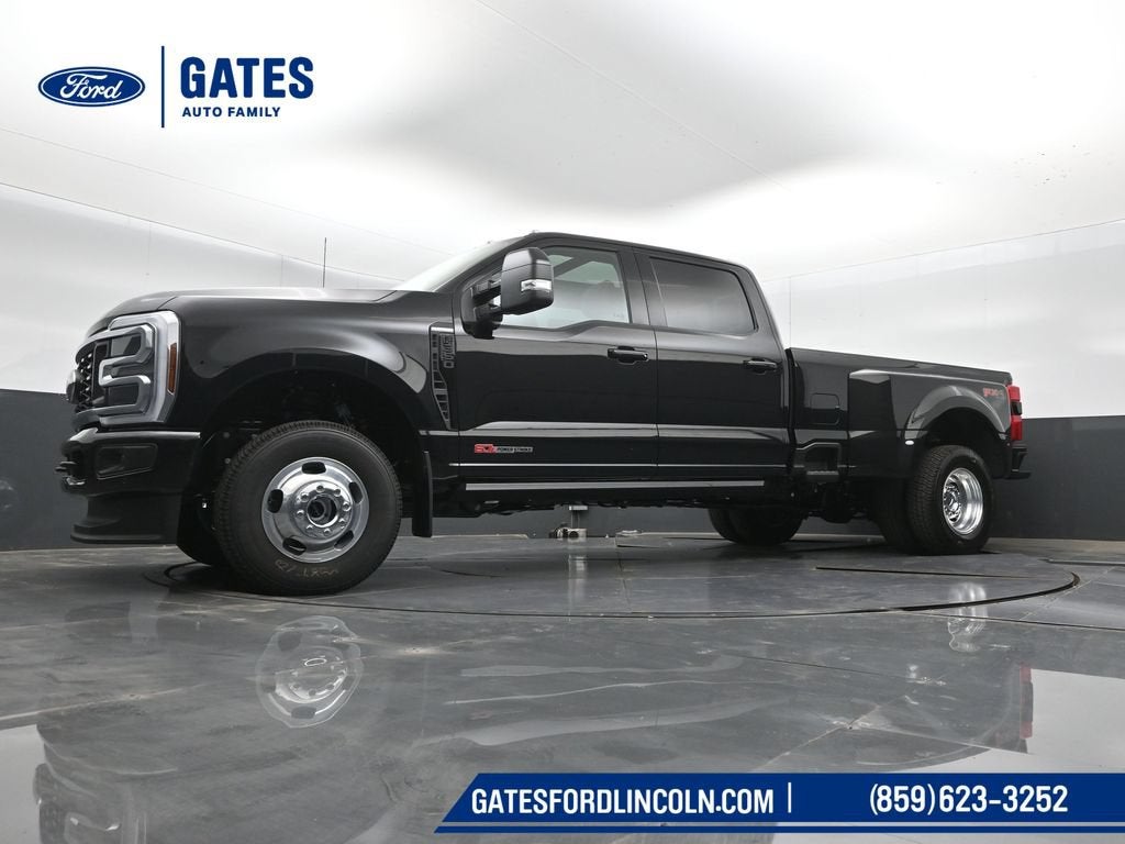 2026 Ford F-350SD Platinum DRW