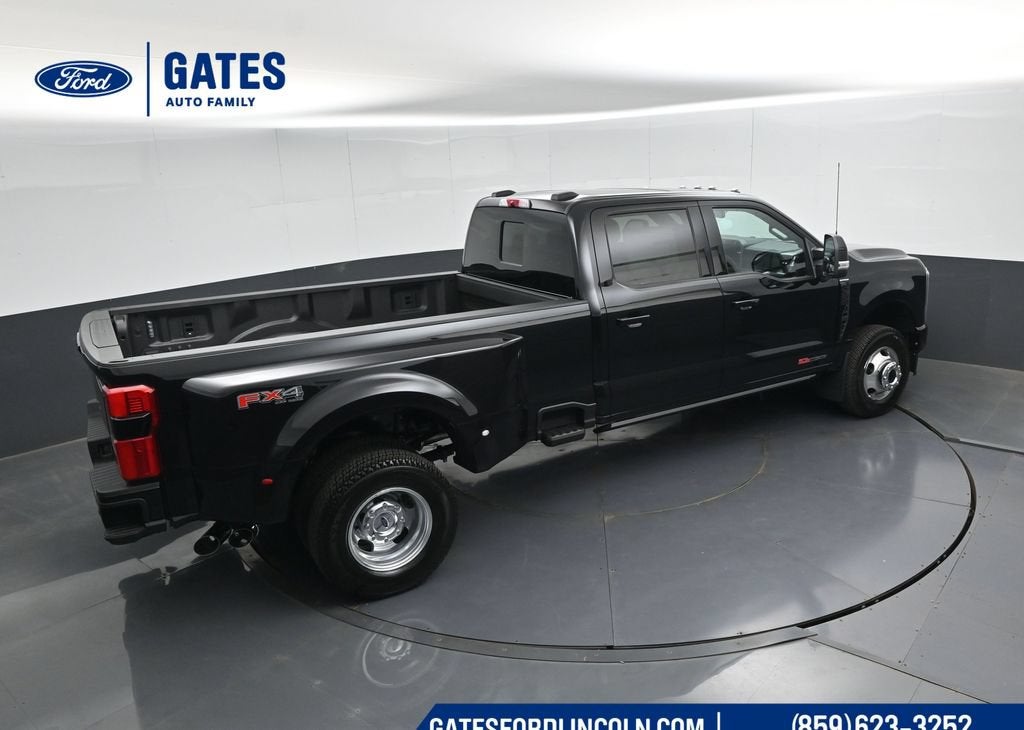2026 Ford F-350SD Platinum DRW