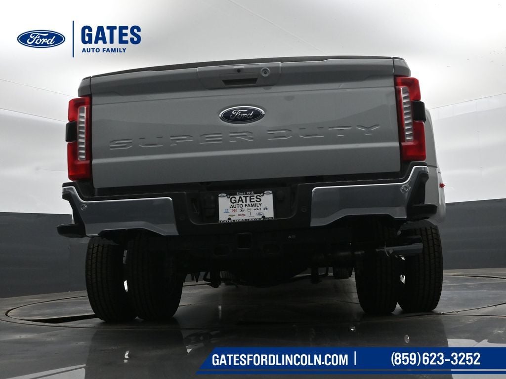 2026 Ford F-350SD Lariat DRW