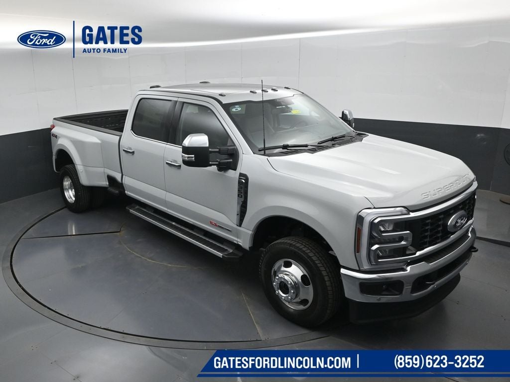 2026 Ford F-350SD Lariat DRW