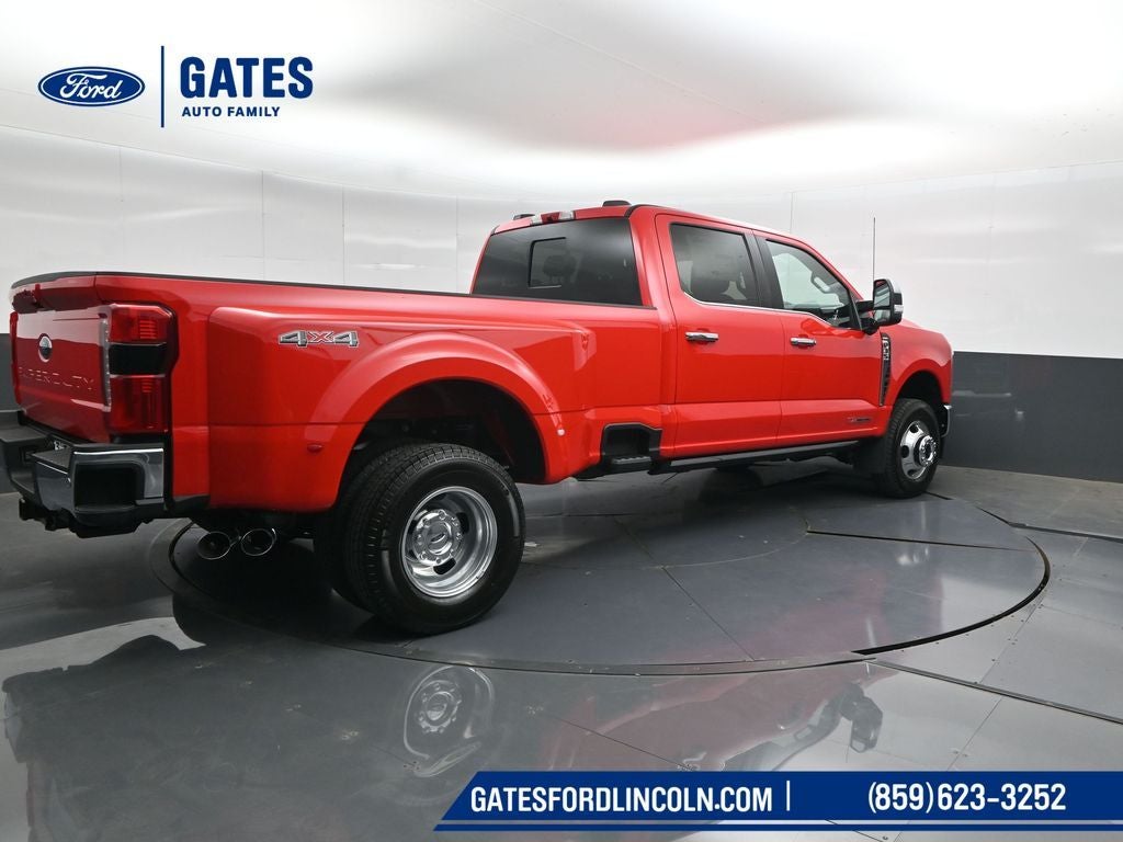 2026 Ford F-350SD Lariat DRW